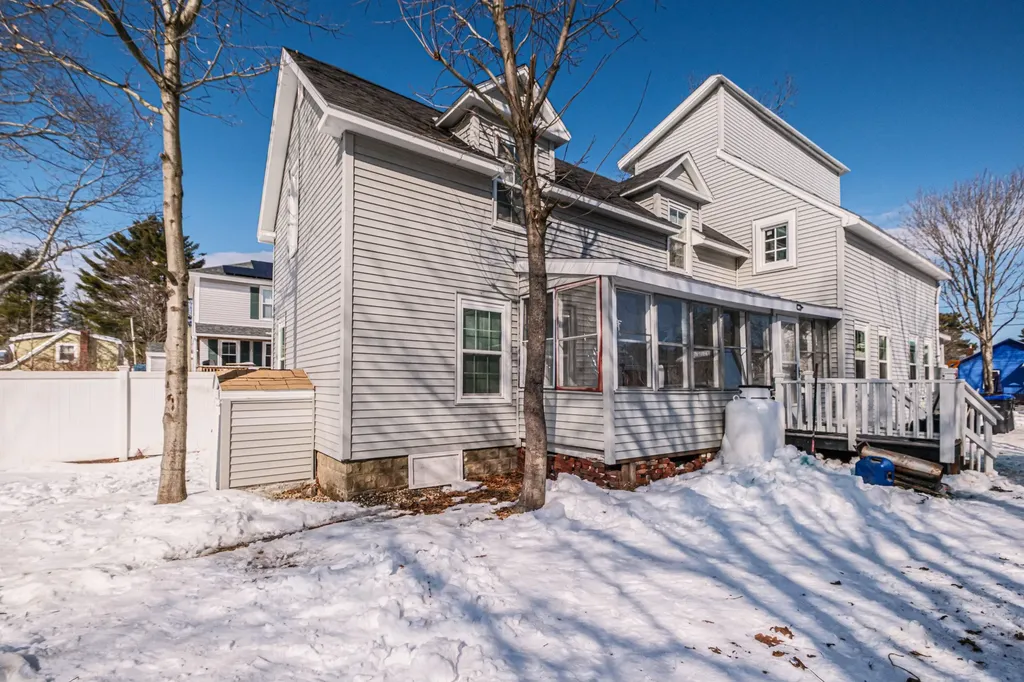 107 Ocean Avenue Old Orchard Beach ME 04064