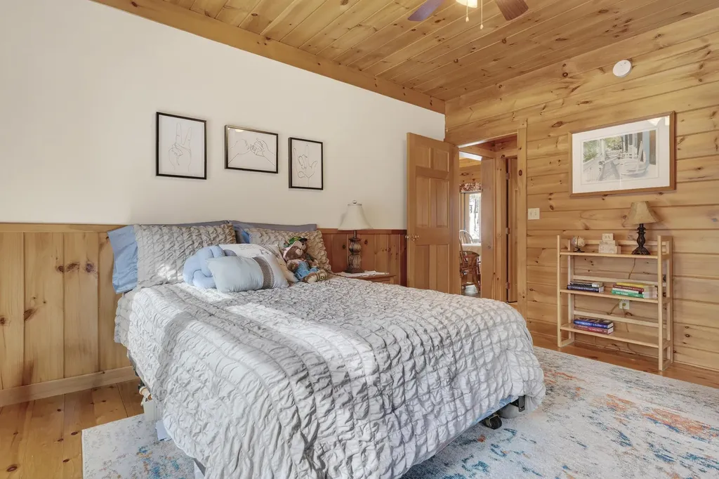 27 Bull Run Gray ME 04039