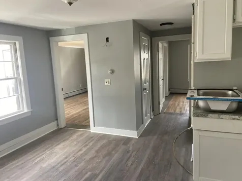 21 Laurel Street Augusta ME 04330