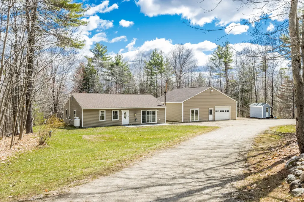 829 Bridgton Road Sebago ME 04029