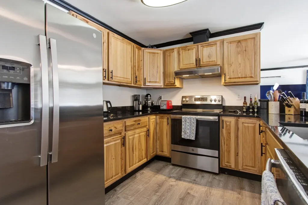 829 Bridgton Road Sebago ME 04029