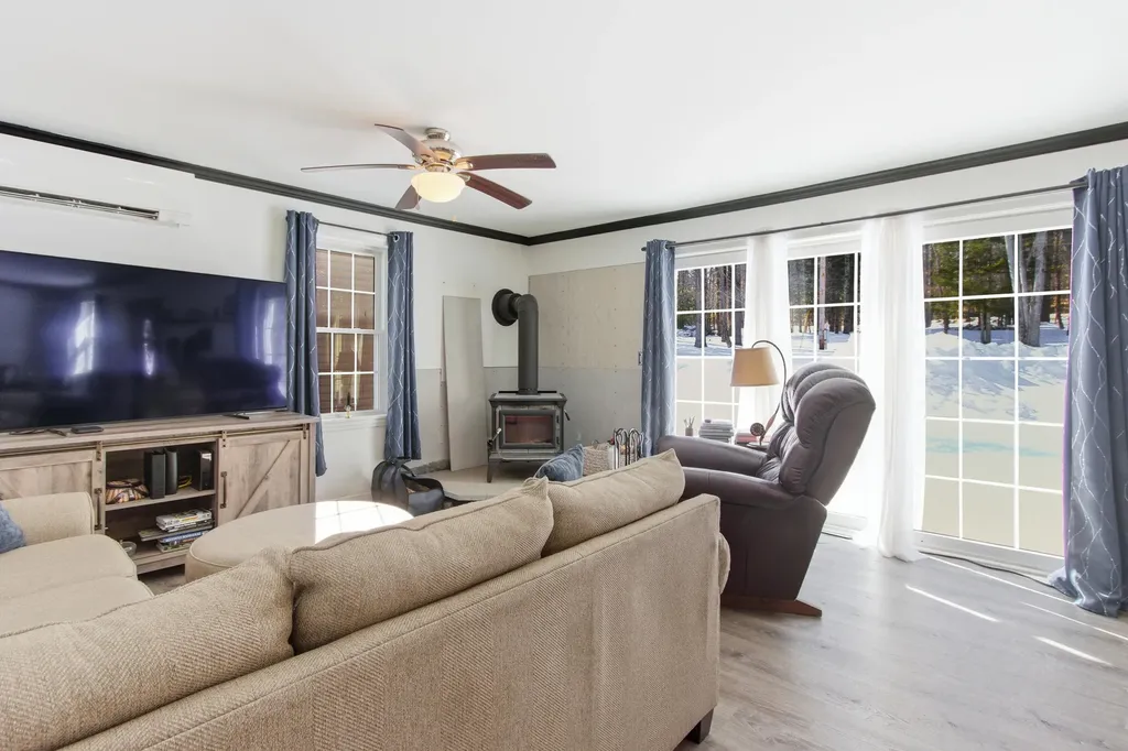 829 Bridgton Road Sebago ME 04029