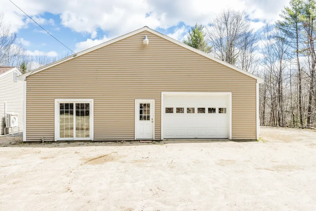 829 Bridgton Road Sebago ME 04029