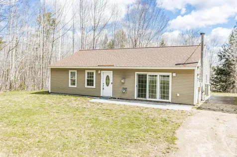 829 Bridgton Road Sebago ME 04029