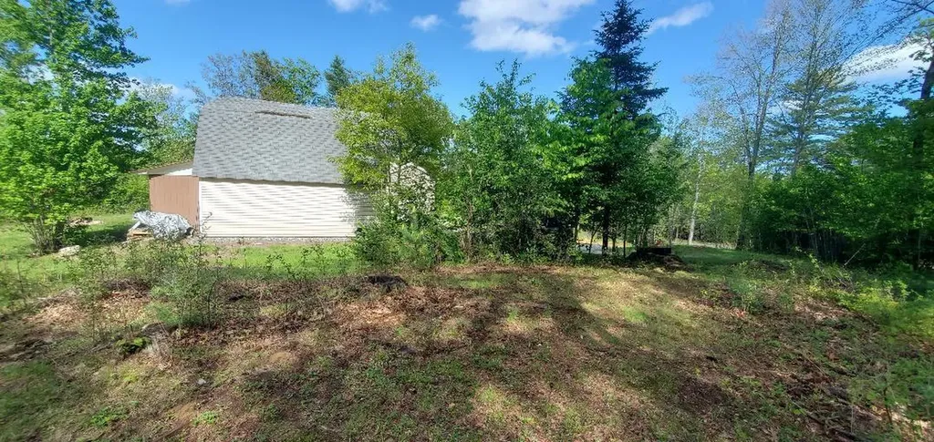 129 Pinewoods Road Lisbon ME 04250