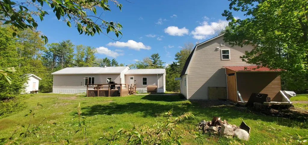 129 Pinewoods Road Lisbon ME 04250