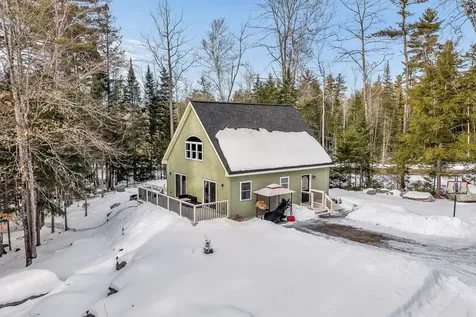 291 White Point Estates Road Lincoln ME 04457