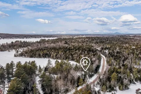291 White Point Estates Road Lincoln ME 04457
