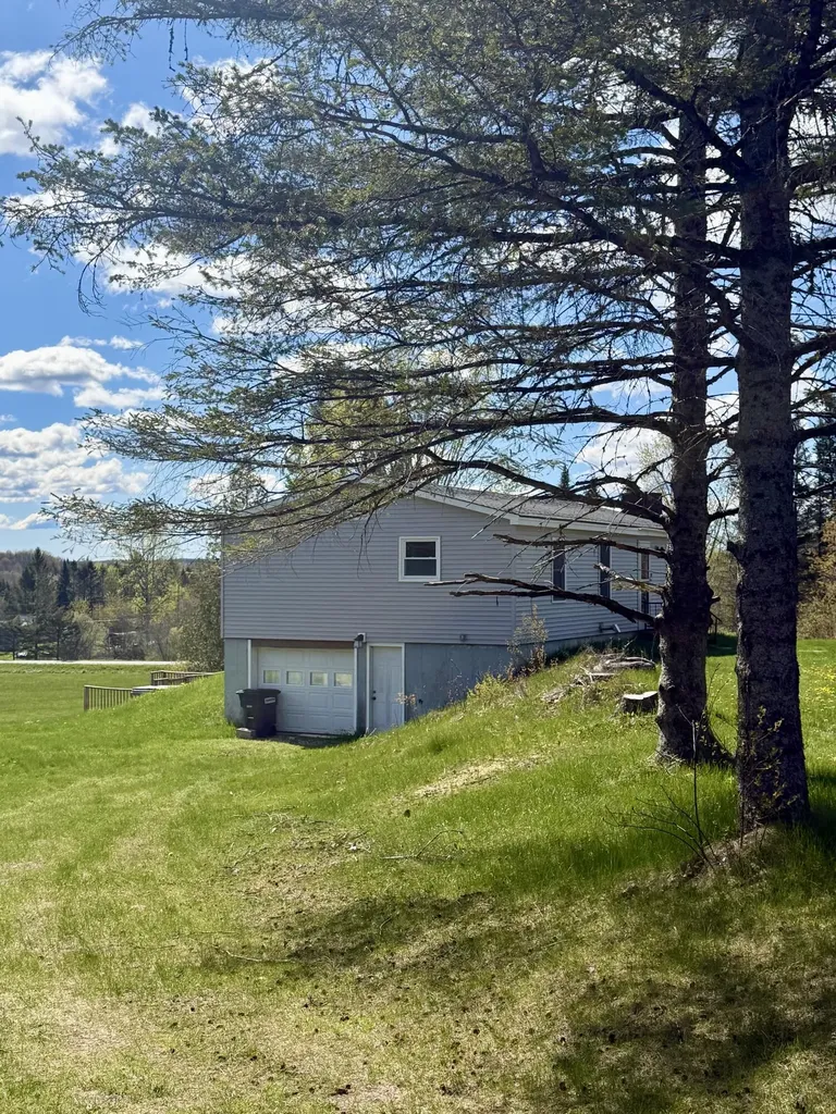 611 Horseback Road Carmel ME 04419