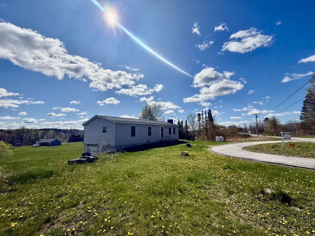 611 Horseback Road Carmel ME 04419