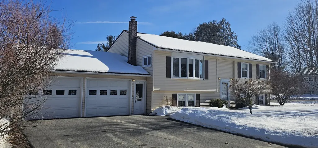 12 Harry Street Winslow ME 04901