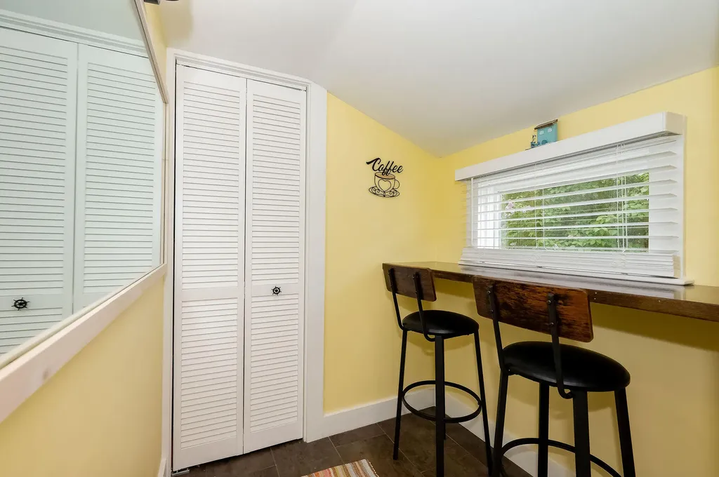 281 York Street York ME 03909