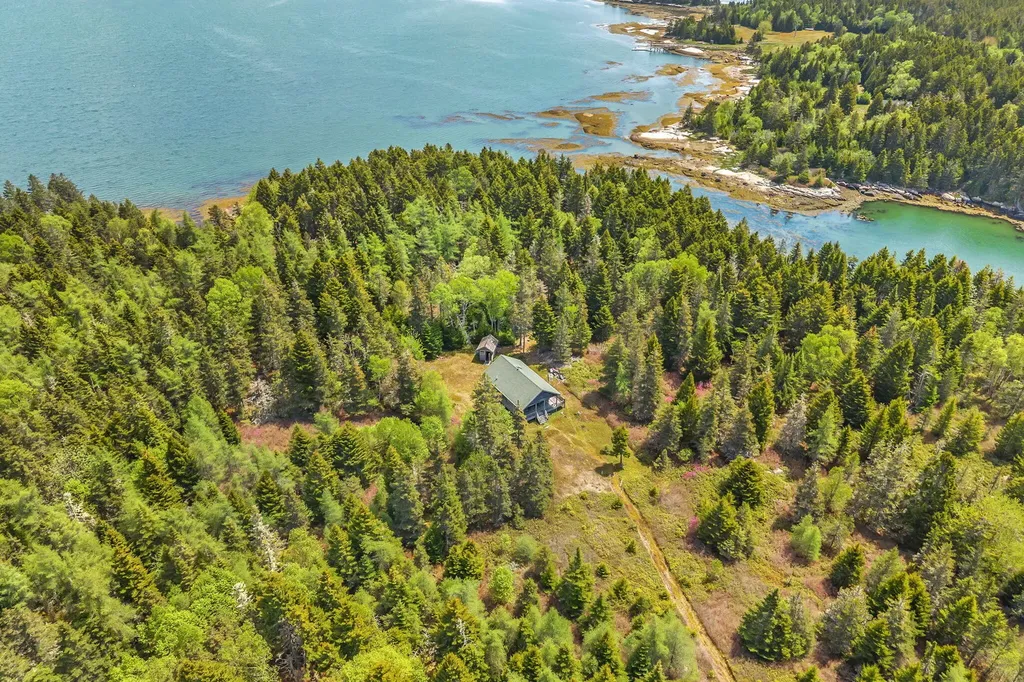 0 Pomp Island Beals ME 04611
