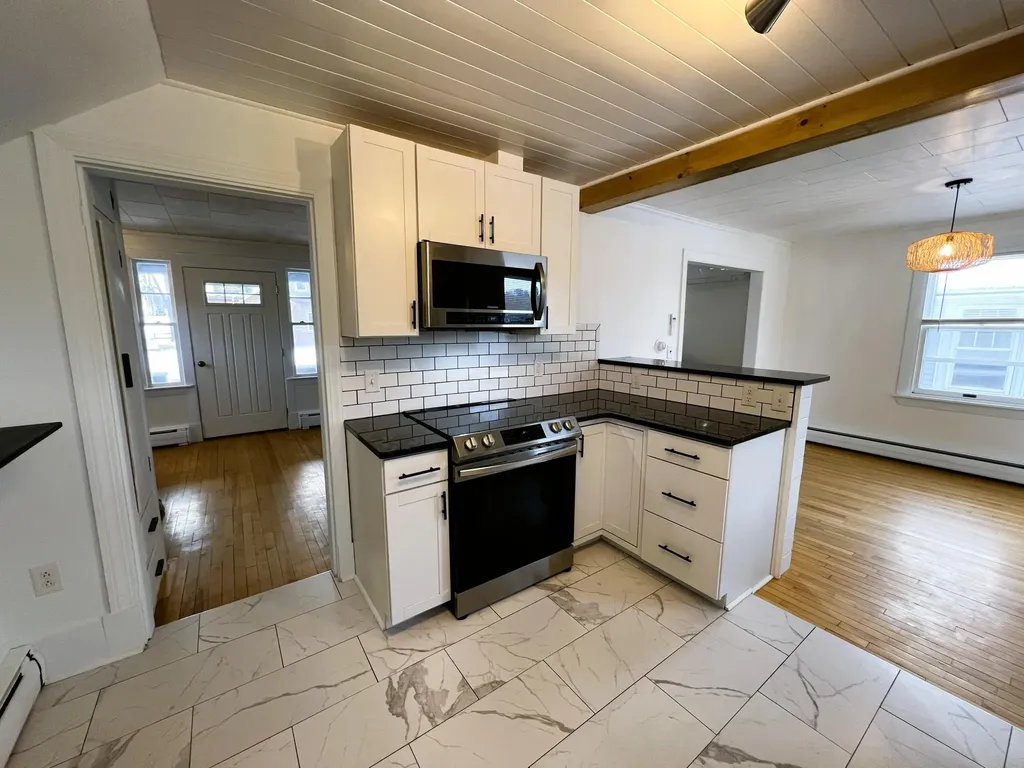 18 Fowler Street Augusta ME 04330