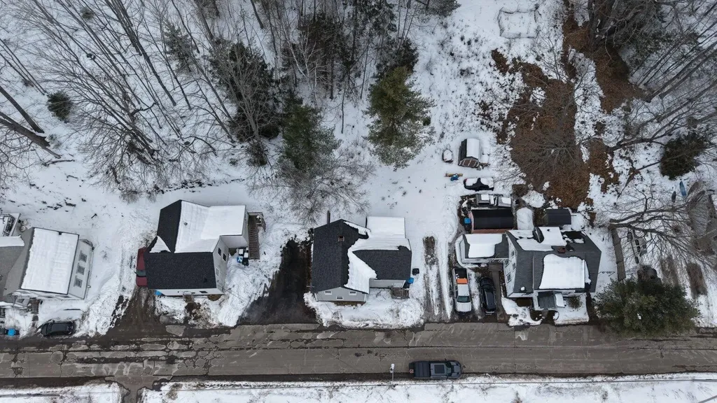 25 Margin Street Orono ME 04473