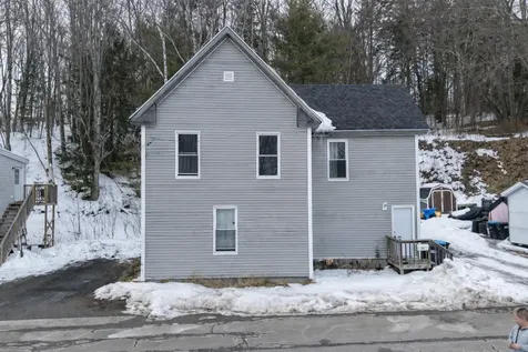 25 Margin Street Orono ME 04473