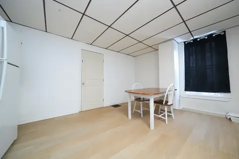 25 Margin Street Orono ME 04473