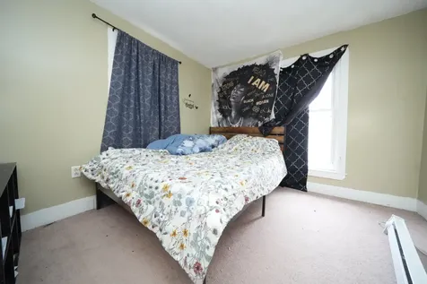 25 Margin Street Orono ME 04473