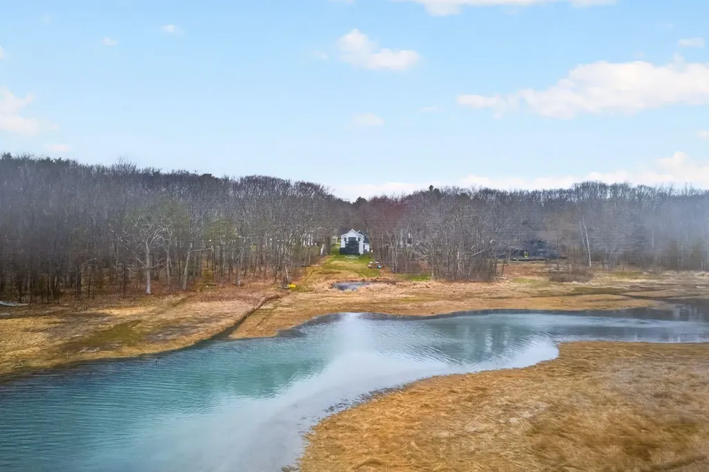 41 Mills Road Kennebunkport ME 04046