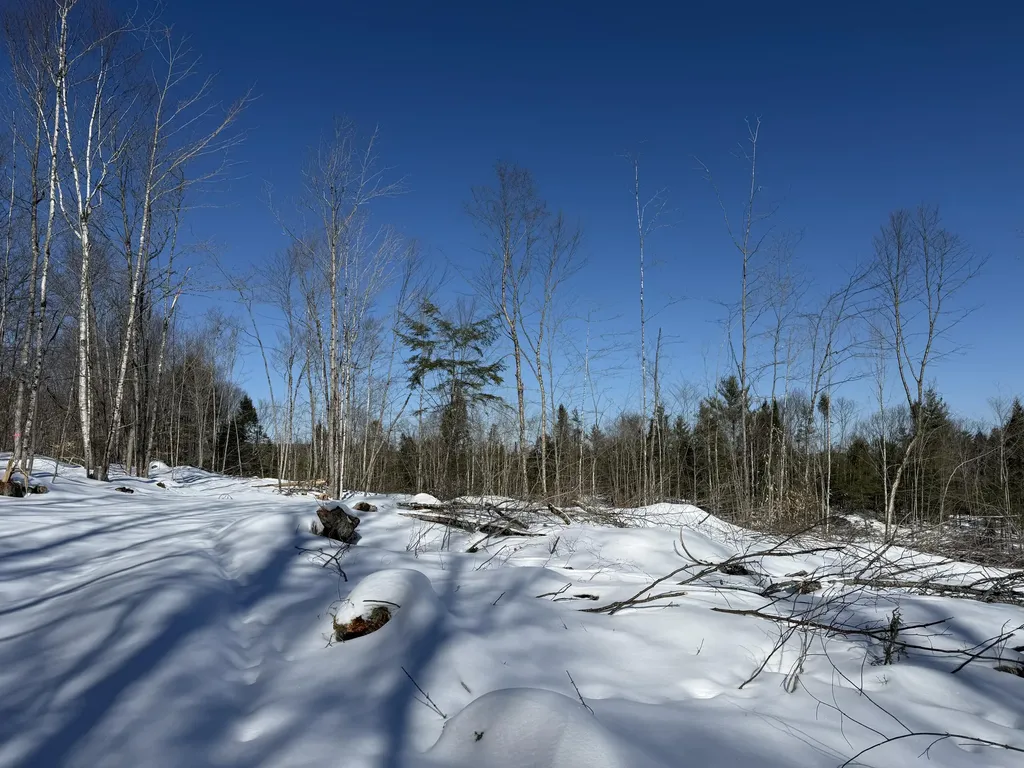 M 2 - L 1 Off Bean Road Mercer ME 04957