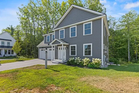 9 Cobblestone Street Falmouth ME 04105