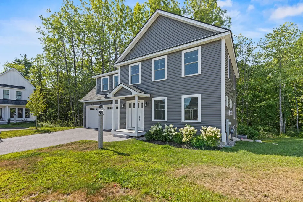 9 Cobblestone Street Falmouth ME 04105