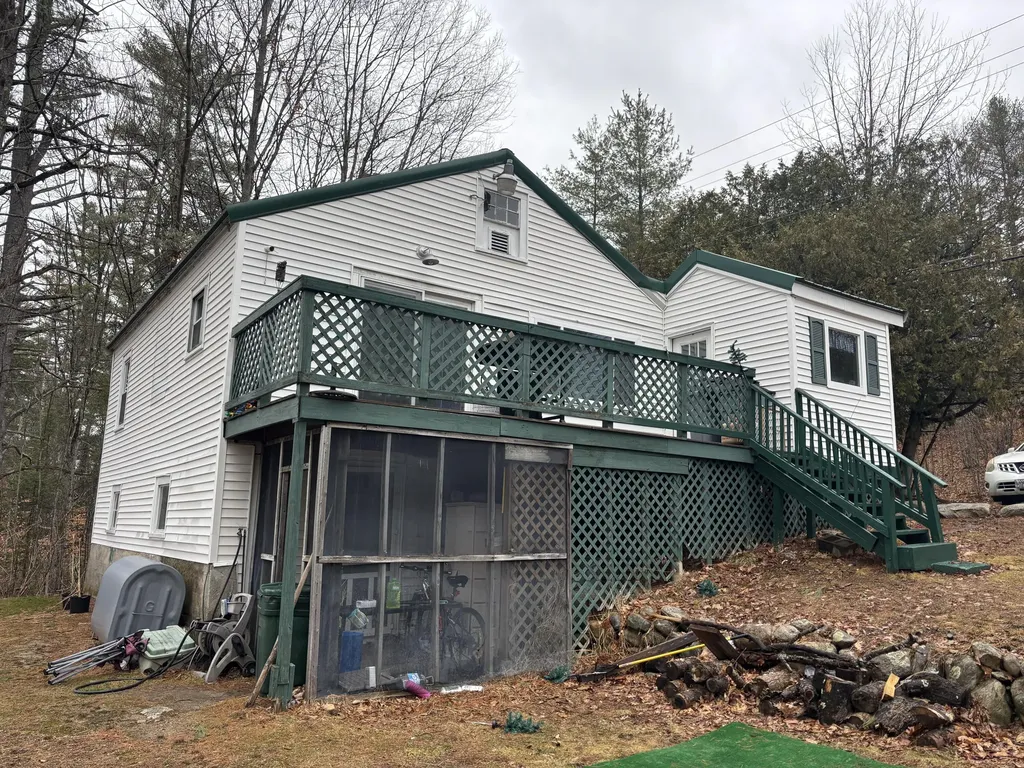 732 Roosevelt Trail Casco ME 04015