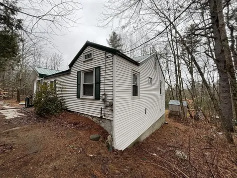 732 Roosevelt Trail Casco ME 04015