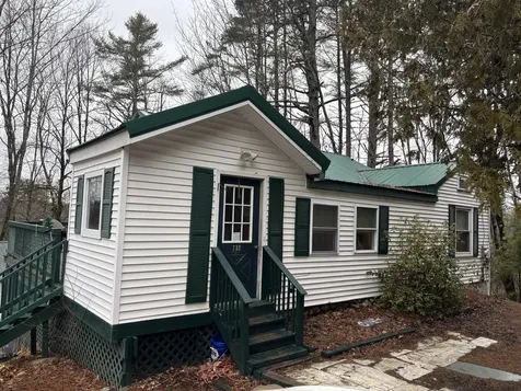 732 Roosevelt Trail Casco ME 04015