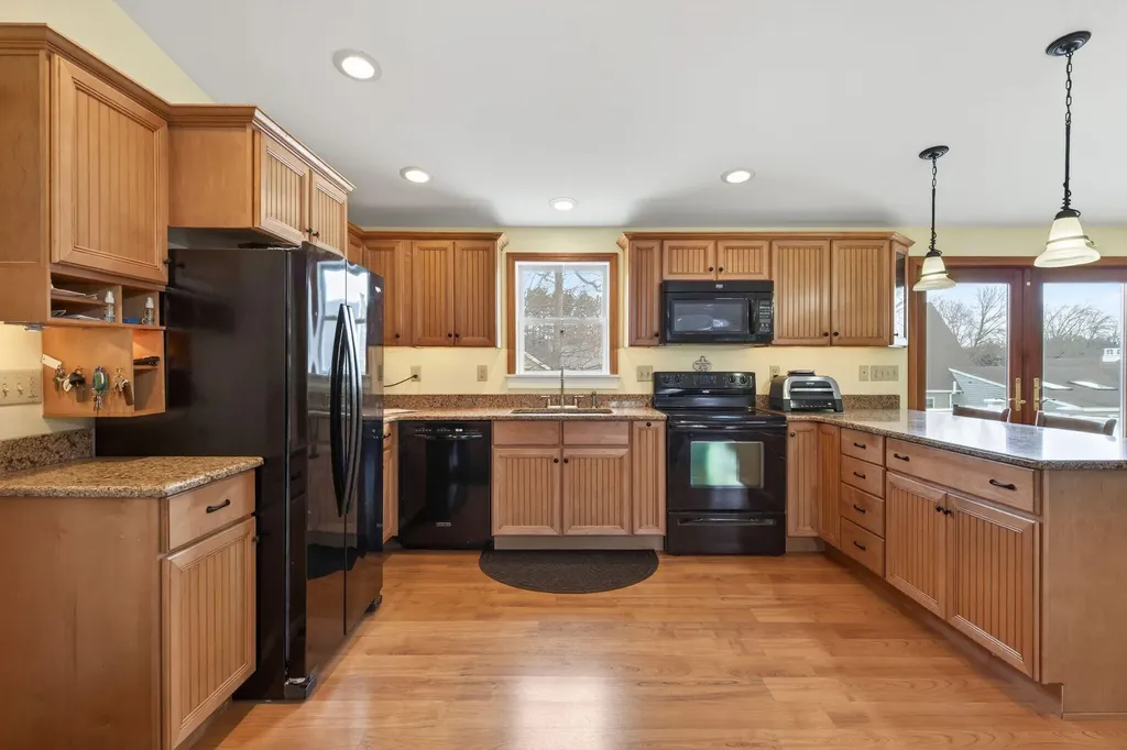 6 Priscilla Avenue Biddeford ME 04005