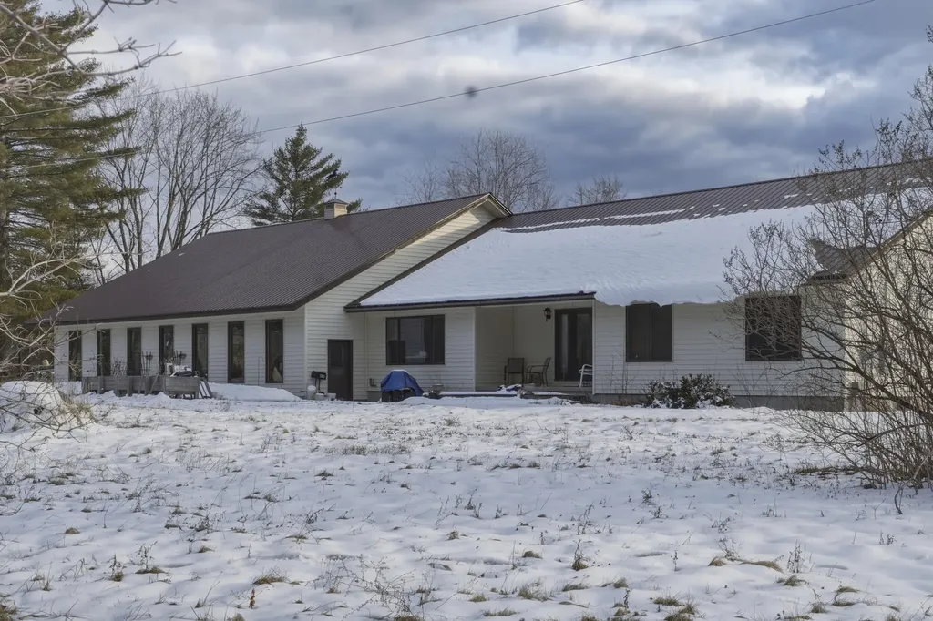 474 N Howland Road Howland ME 04448