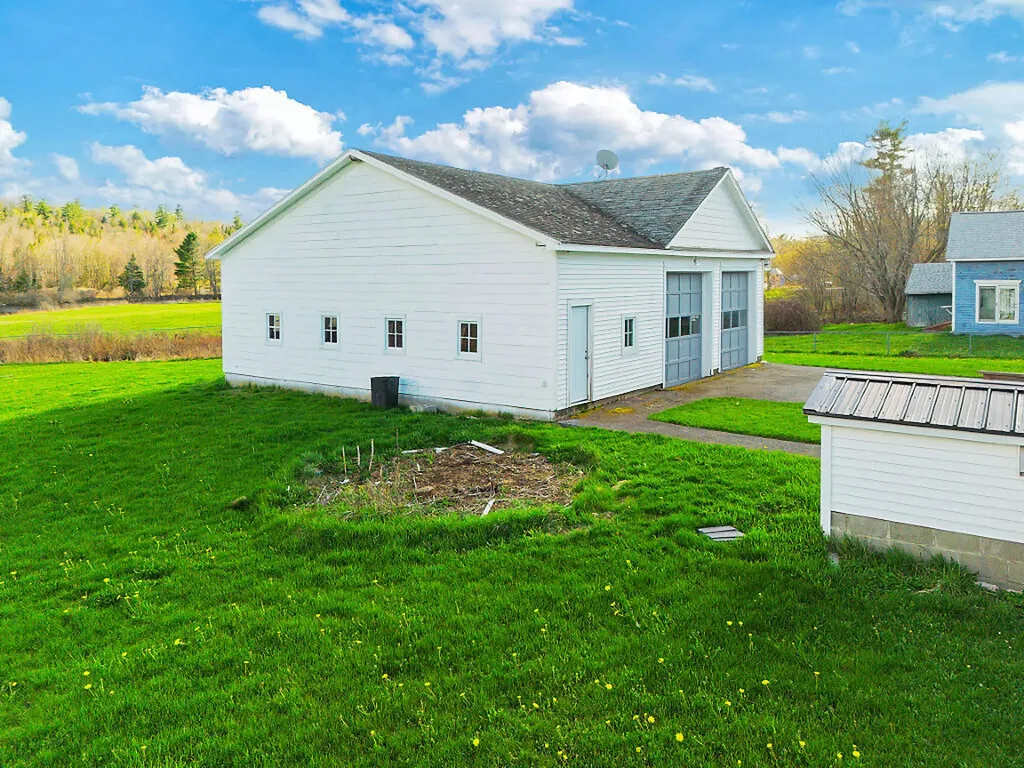 26 Purple Heart Highway Brooks ME 04921
