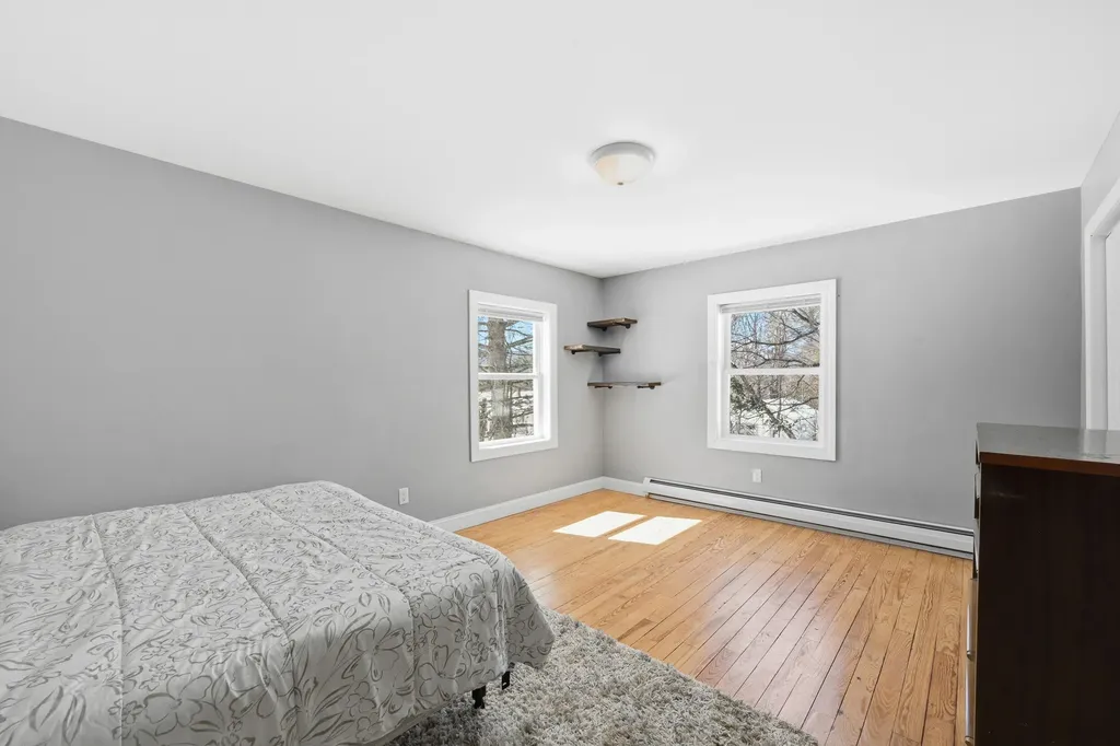 102 Harlow Hill Road Mexico ME 04257