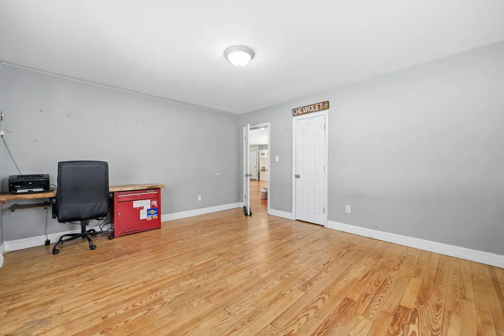 102 Harlow Hill Road Mexico ME 04257