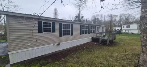 10 Overlook Drive Bowdoin ME 04287