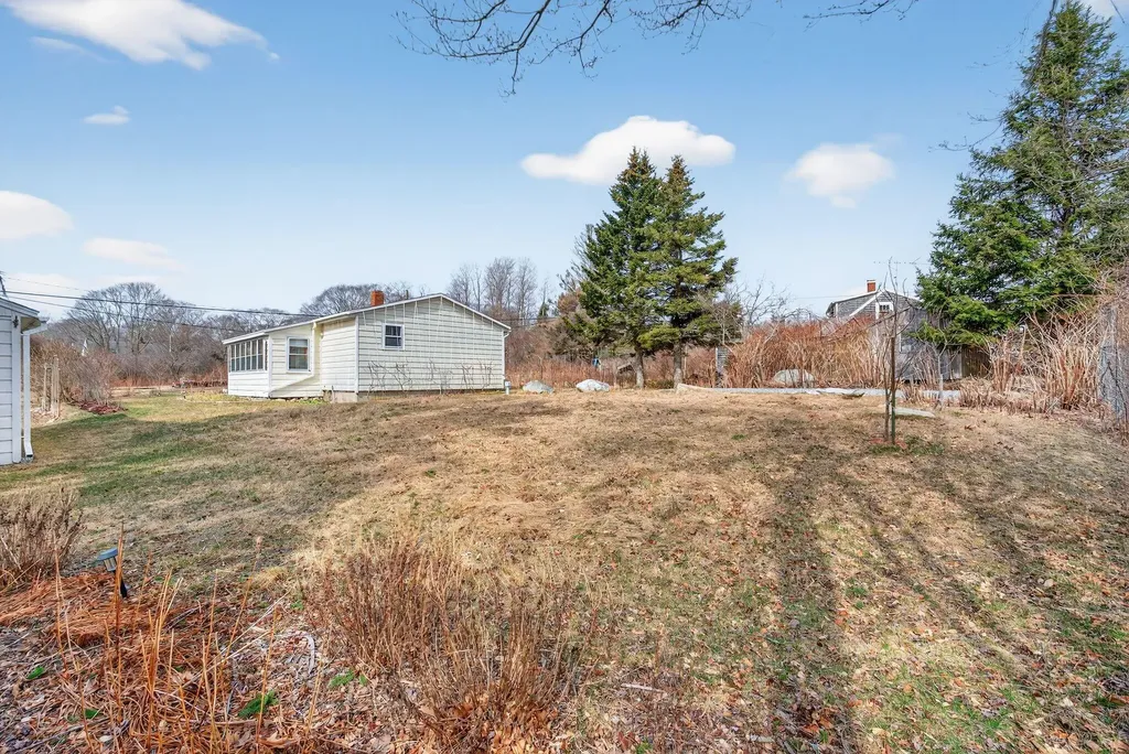 78 State Route 32 Bristol ME 04554