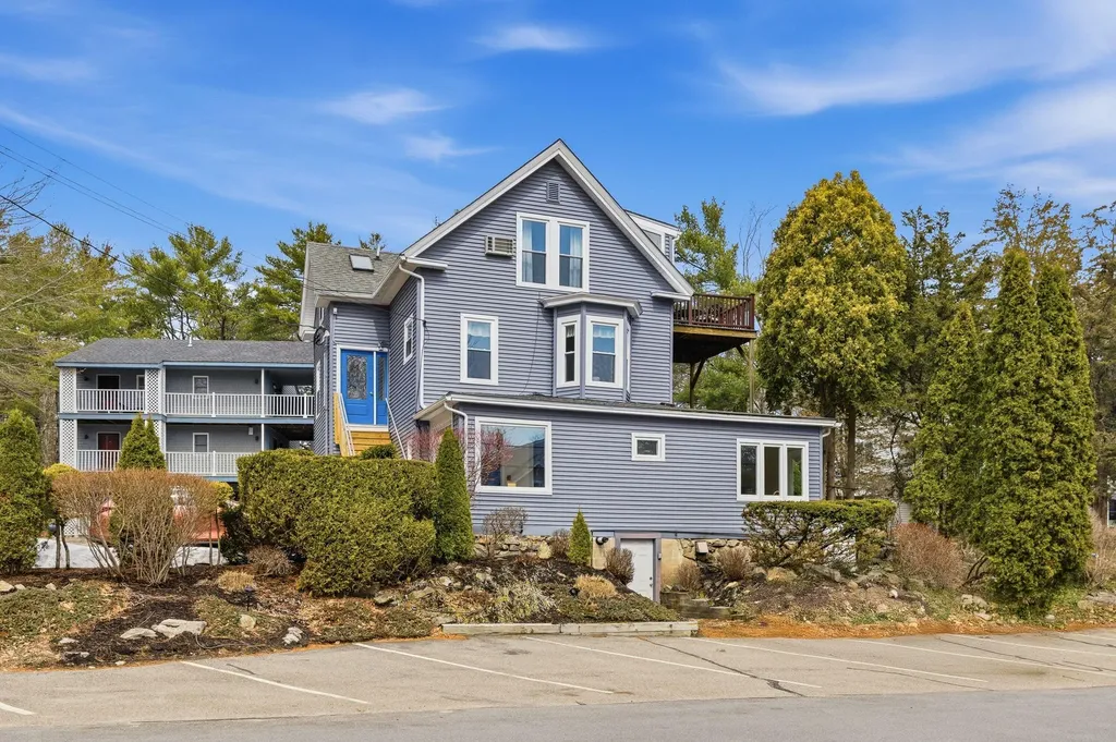 60 Pine Hill Road S York ME 03902