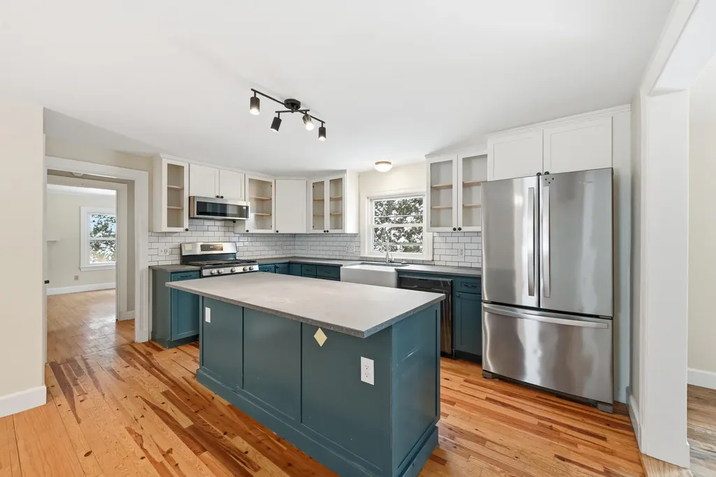 17 Glen Avenue Waterville ME 04901