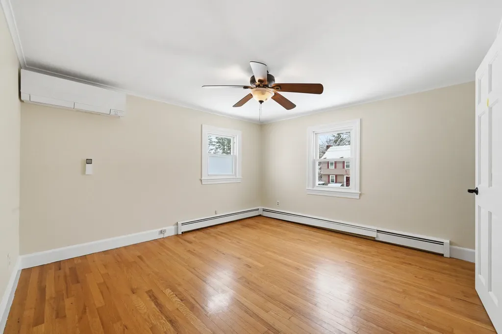 17 Glen Avenue Waterville ME 04901