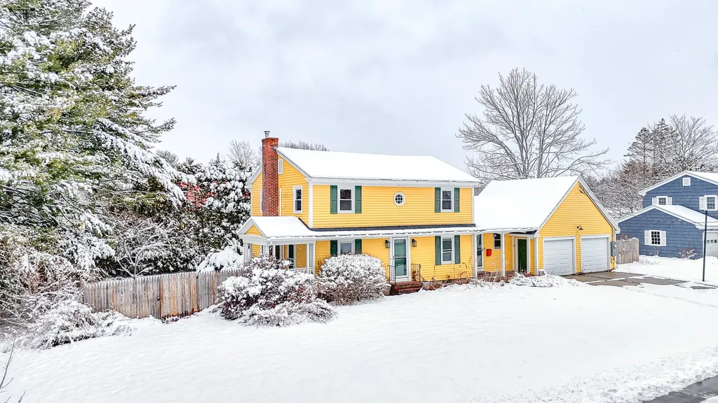 17 Glen Avenue Waterville ME 04901