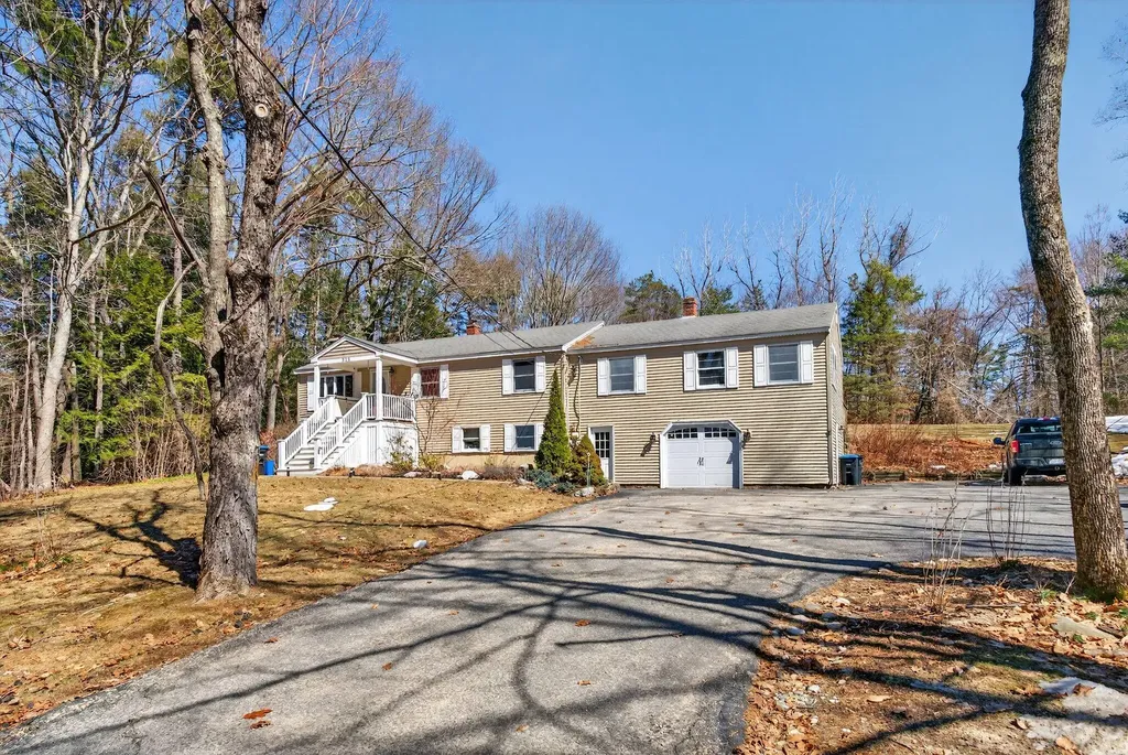 Windham ME, 325 Pope Road