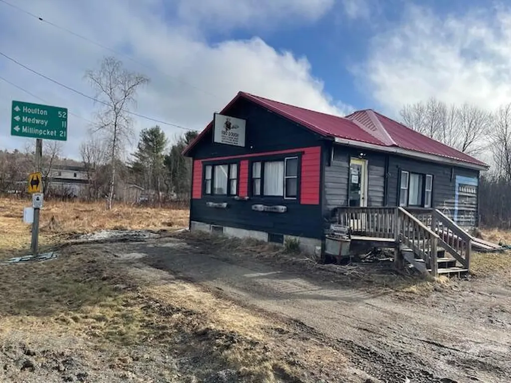 387 & 377 Main Street Mattawamkeag ME 04459