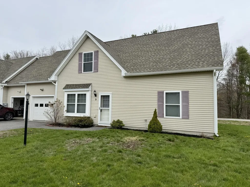 9 Pebble Lane Sanford ME 04073