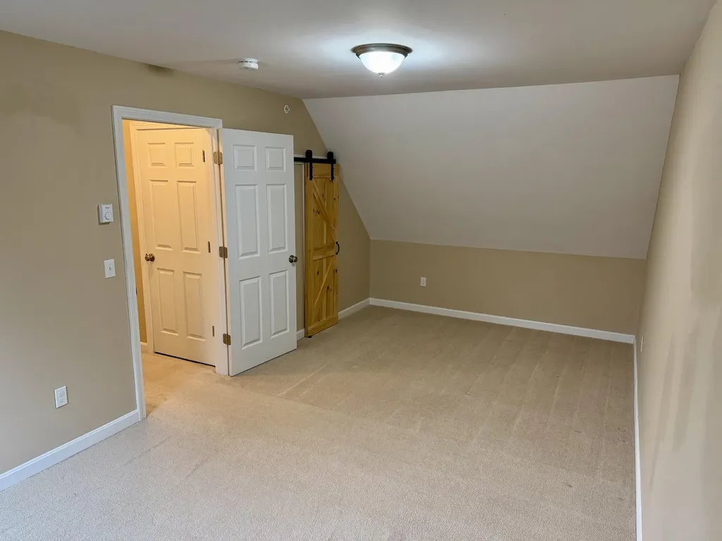 9 Pebble Lane Sanford ME 04073