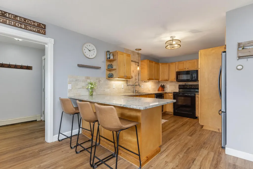 35 Plymouth Drive Saco ME 04072