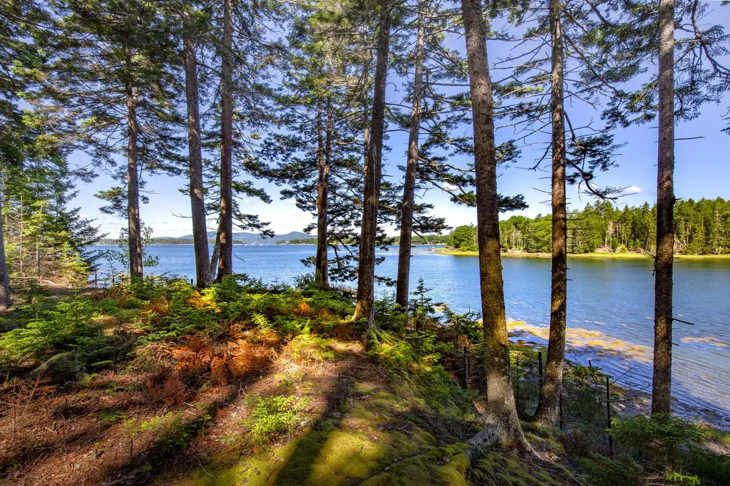 M15L20-TBD Golf Club Road Islesboro ME 04848