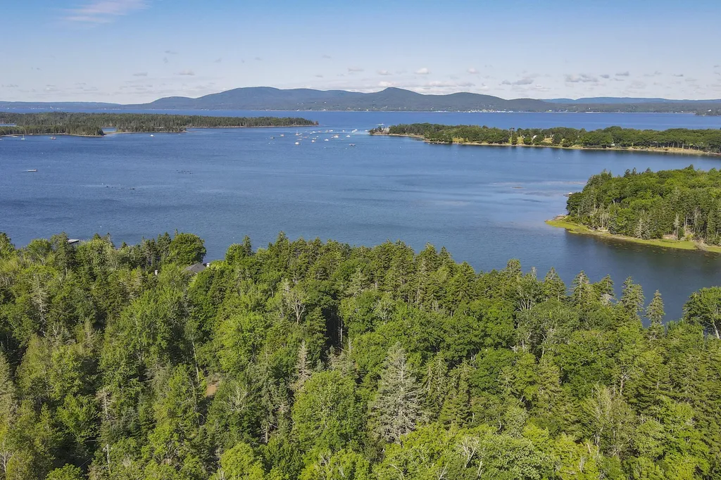 M15L20-TBD Golf Club Road Islesboro ME 04848