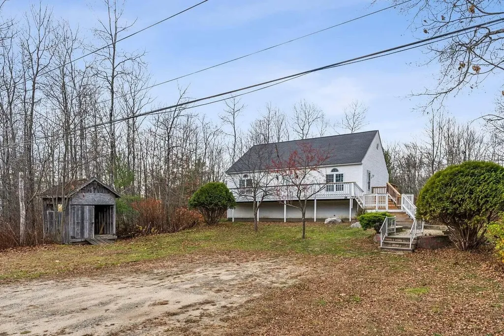 24 Memory Lane Arundel ME 04046