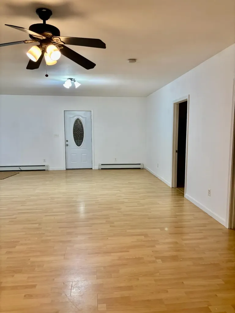 24 Memory Lane Arundel ME 04046