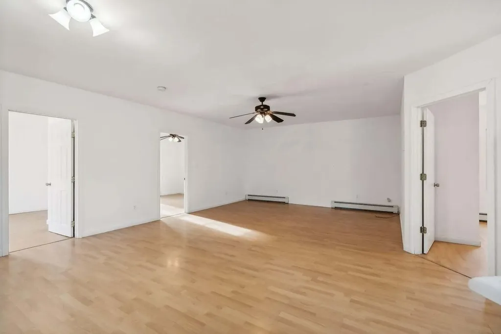 24 Memory Lane Arundel ME 04046
